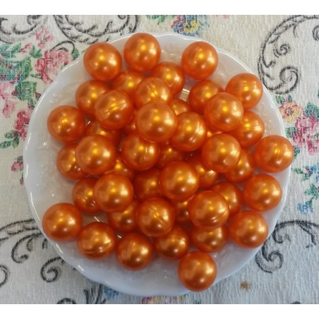 Perles d'huile de bain nacrées senteur MONOÏ couleur Orange