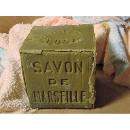 Véritable savon de Marseille à l'huile d'Olive