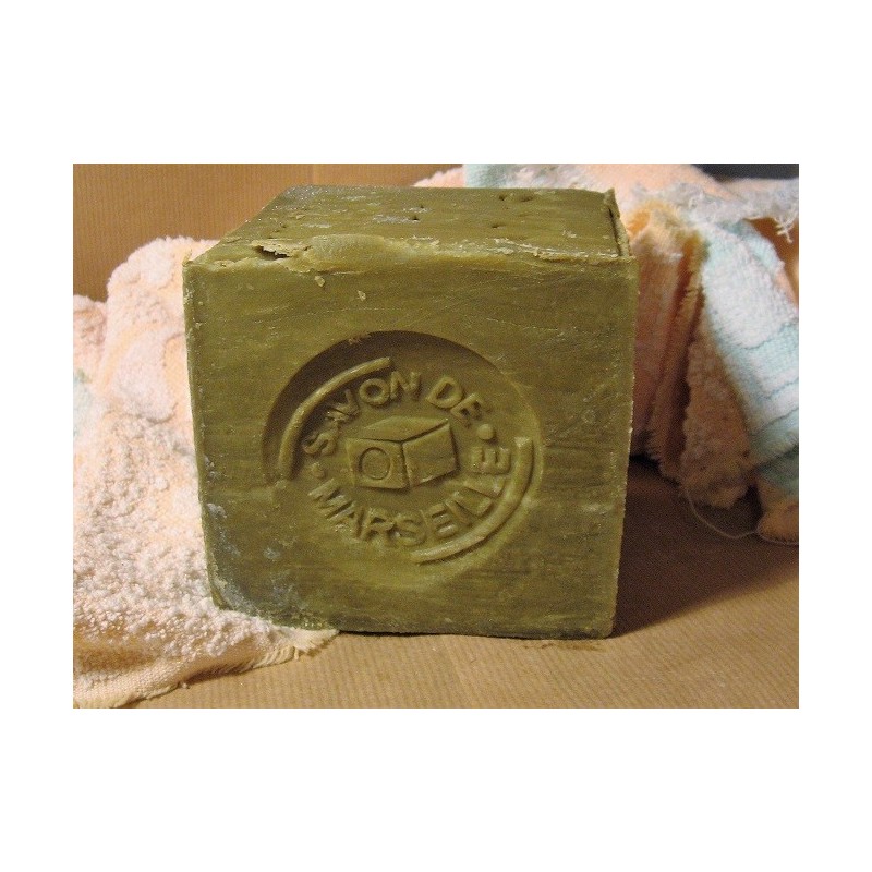 Véritable savon de Marseille à l'huile d'Olive