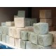 Savon de Marseille véritable cube de 400 g blanc fabriqué dans la Cité Phocéenne